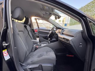 VOLKSWAGEN Golf Life 1.5 TSI 96kW (130CV)
