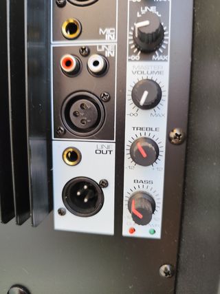 Altavox 300w 12" Auto-Amplificado pc movil micro