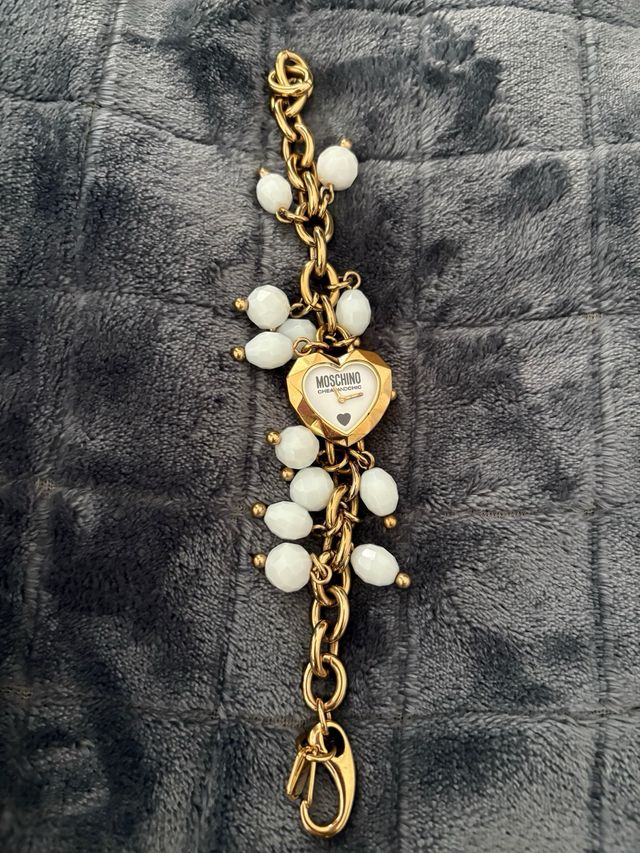 Reloj Moschino Cheap&Chic dorado