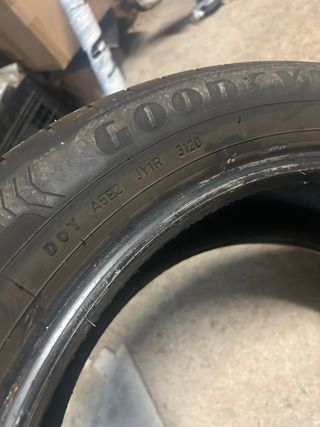 Neumáticos Goodyear 215/55 R18