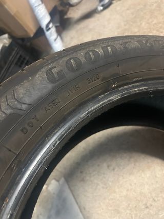 Neumáticos Goodyear 215/55 R18