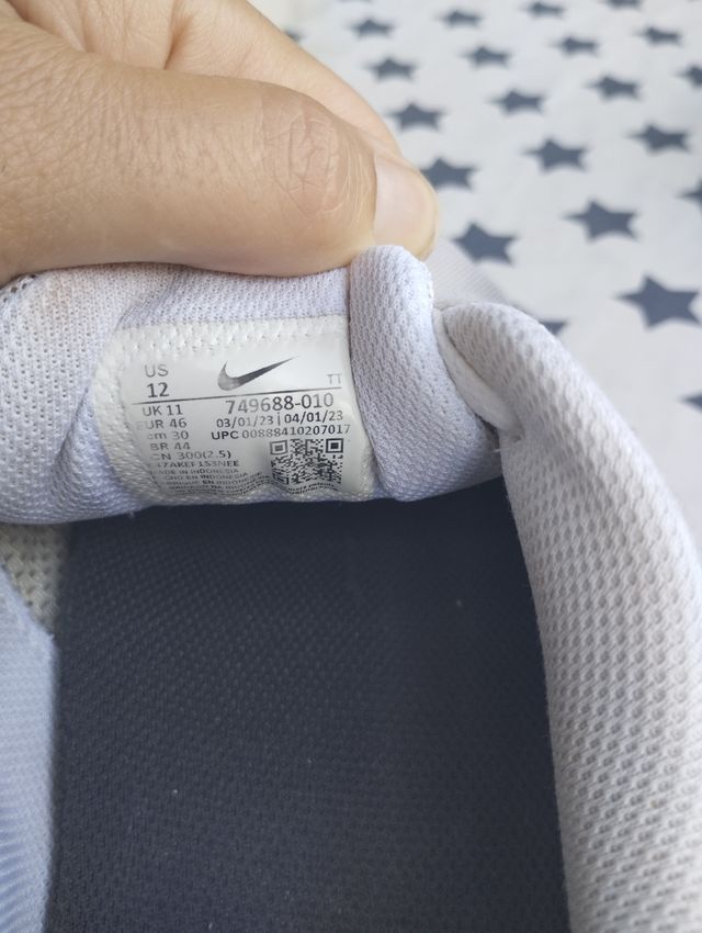 Zapatillas Nike Air Max blancas y negras