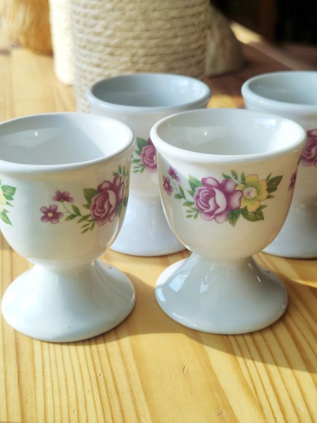 Lote 4 hueveras porcelana vintage - 4uds