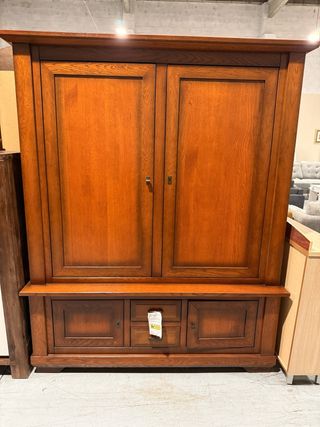 Armario madera maciza marrón