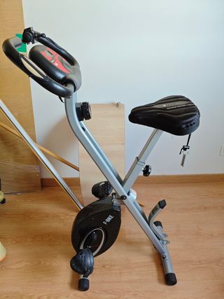 Bicicleta estática F Bike y cubresillín