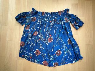 Blusa azul floral - Talla M