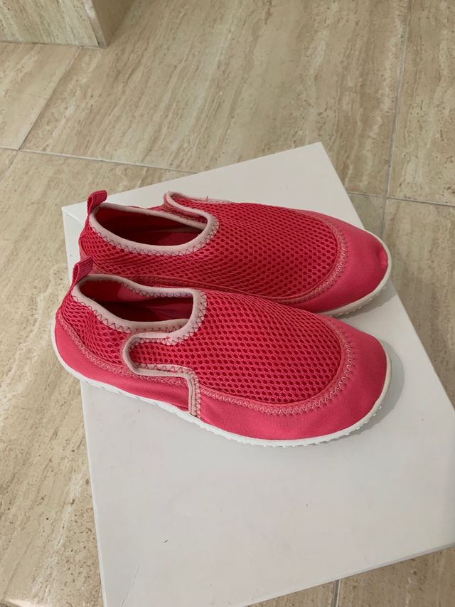 Zapatillas piscina niña rosa talla 34-35