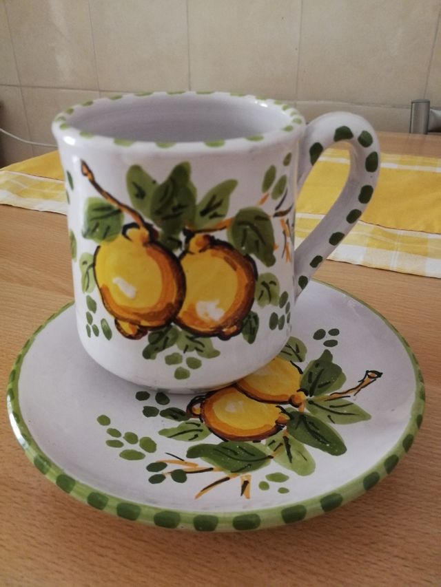 Tazza e piattino limone ceramica
