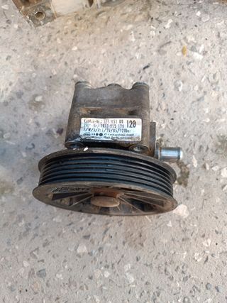 Bomba dirección asistida Volvo XC90