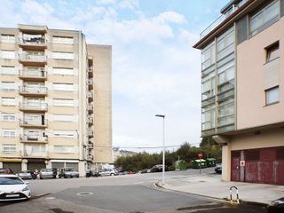 Local comercial en venta en Betanzos