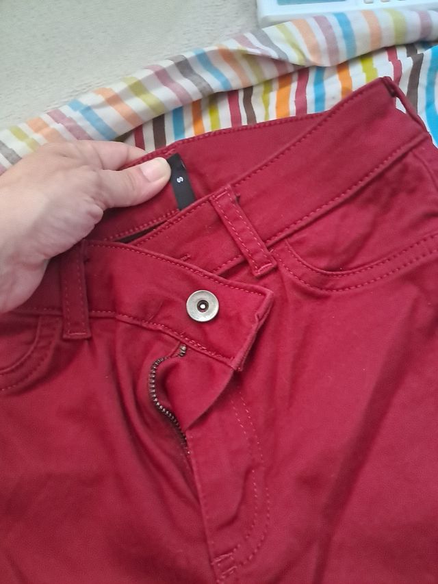 LOTE. Dos Pantalones Calzedonia Slim Feat y REGALO