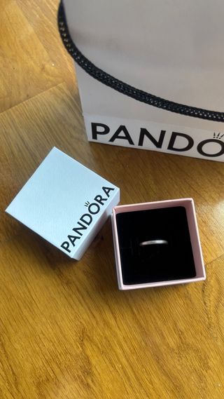 Anillo Pandora en plata, talla 44