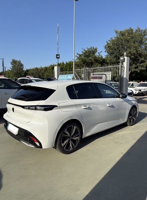 Peugeot 308 2023