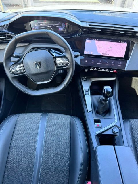 Peugeot 308 2023