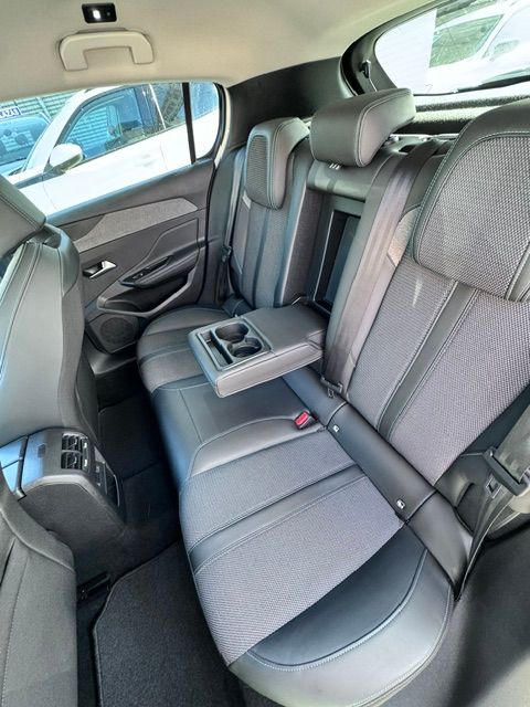 Peugeot 308 2023