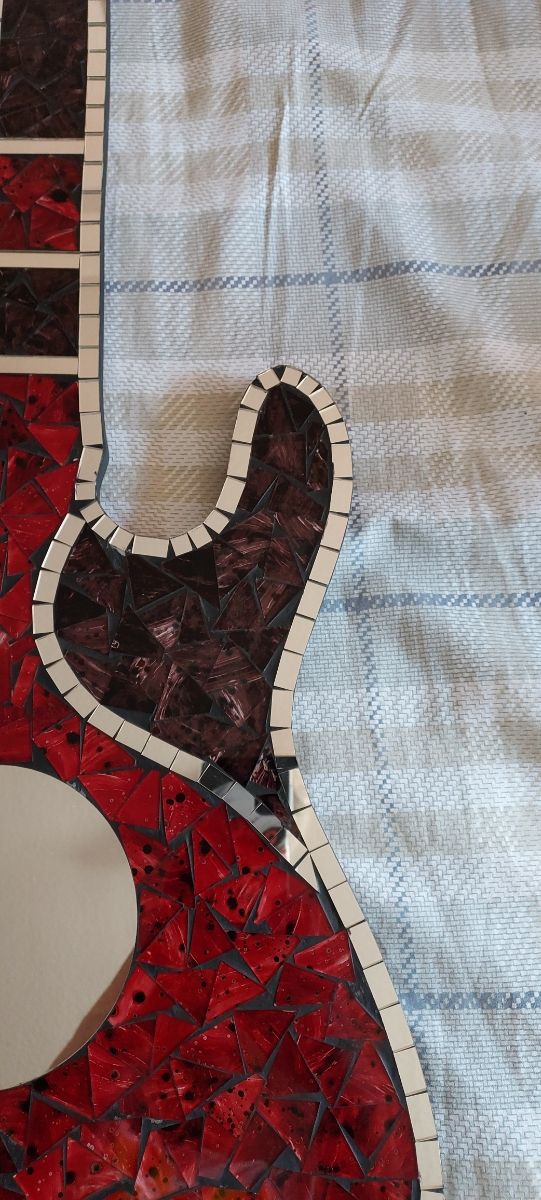 Espejo Guitarra Mosaico Rojo