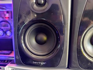 Altavoces Behringer 150w monitres de estudio