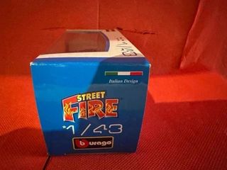 Ford mustang gt 1/43 Bburago Prodotto nuovo