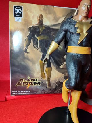 Figura Black Adam