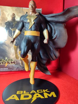 Figura Black Adam
