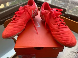 Botas Nike Legend 10 Academy AG 42.5