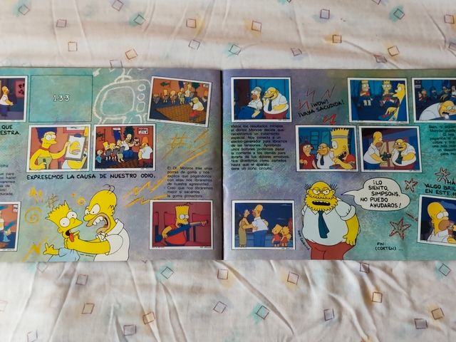 Álbum Los Simpson Panini