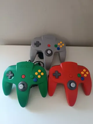 Pack gris +(Rojo o Verde). Mandos 