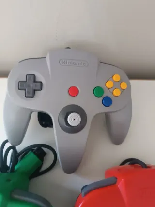 Pack gris +(Rojo o Verde). Mandos 