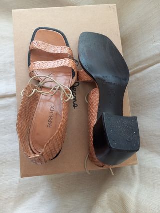 Sandalias FARRUTX trenzadas beige