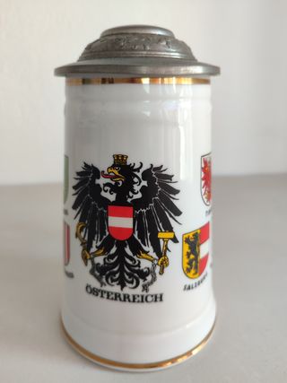 Jarra cerveza Austria porcelana