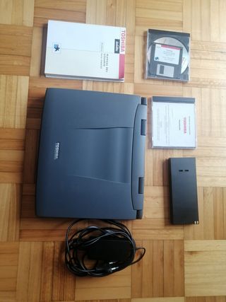Portátil Toshiba 2060CDS Gris