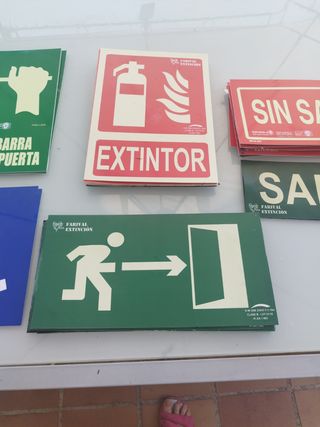 Señalética emergencia: Salida, extintor, minusváli