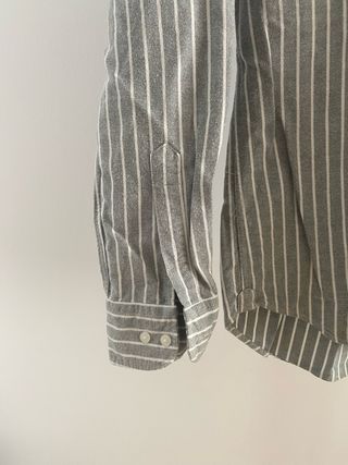 Camisa Scalpers rayas gris M