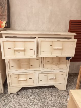 Mesitas auxiliares blancas estilo rústico