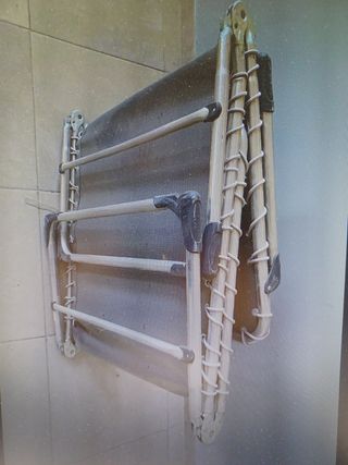 Tumbona plegable gris CRESPO