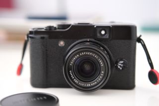 Fujifilm X10 Negra - Cámara compacta