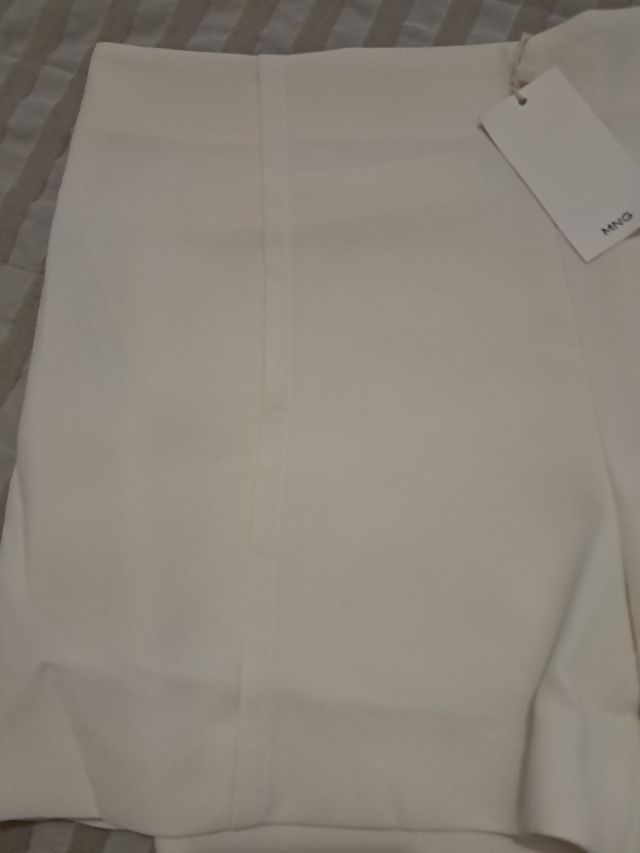 Calções pérola Mango