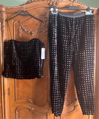 Conjunto terciopelo negro