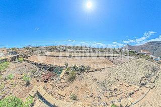 Terreno en venta en Arona pueblo en Arona