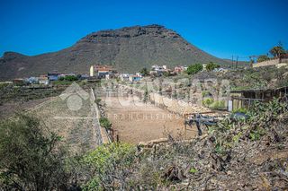 Terreno en venta en Arona pueblo en Arona