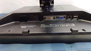Monitor 19 Pulgadas LCD HD Dell 1908FPT