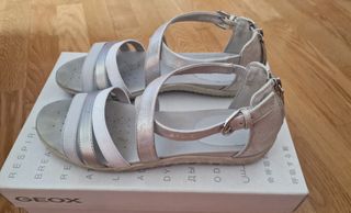 Sandalias Geox Plata-Blanco