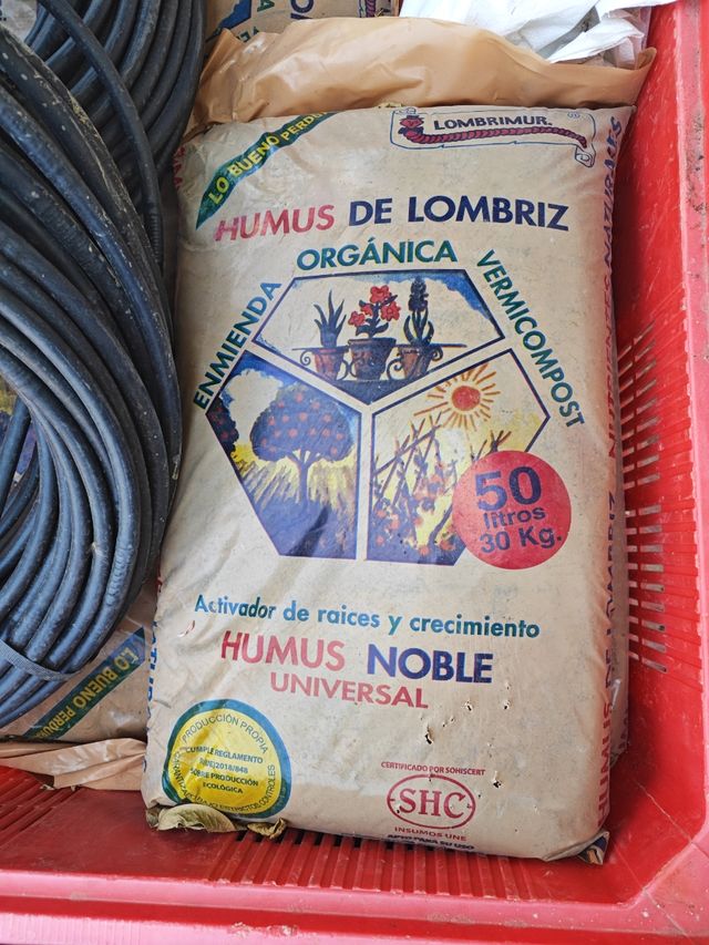Humus Lombriz 50L - 30Kg