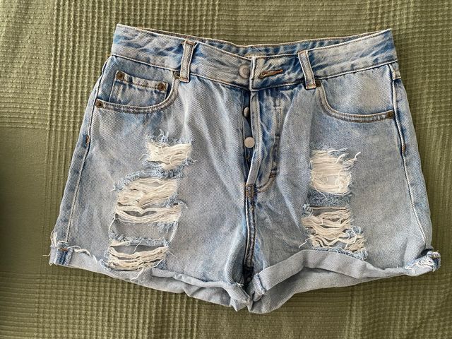 Shorts Pull&Bear rotos talla S