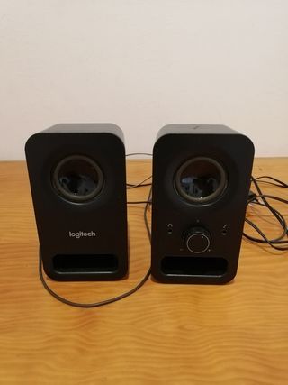 Altavoces Logitech PC - negros