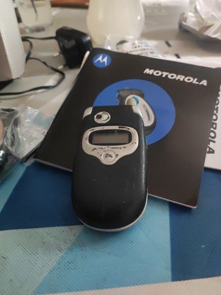Motorola V325 MotoDeluxe Pack