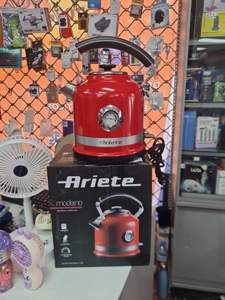 Cafetera Ariete Moderna roja
