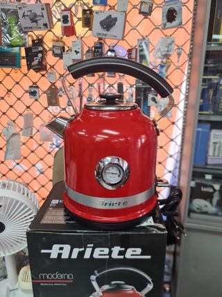 Cafetera Ariete Moderna roja