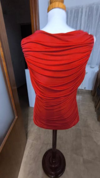 Camiseta roja tirante ancho