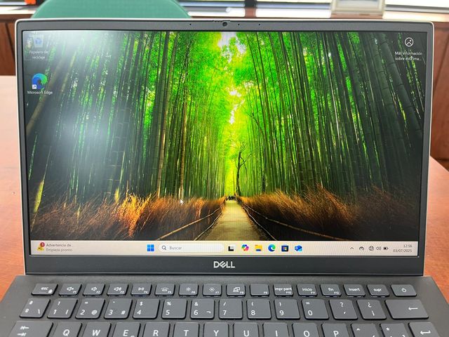 Dell Vostro 5301 13"Core i5-512 SSD-8GB-Exposición